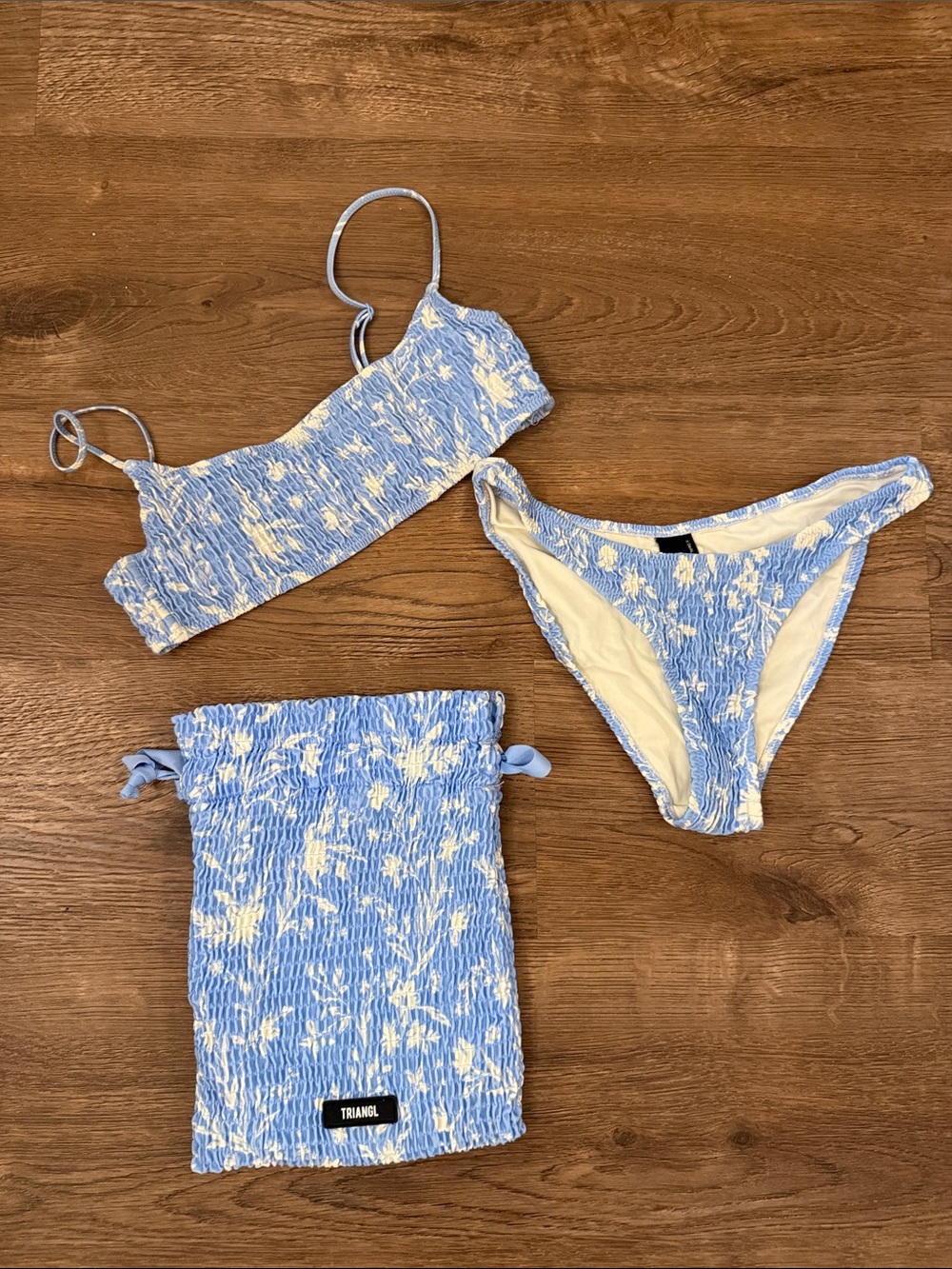 Triangle Inesa Marina Blue & white Smocked Bikini Set with carrying bag Size XS